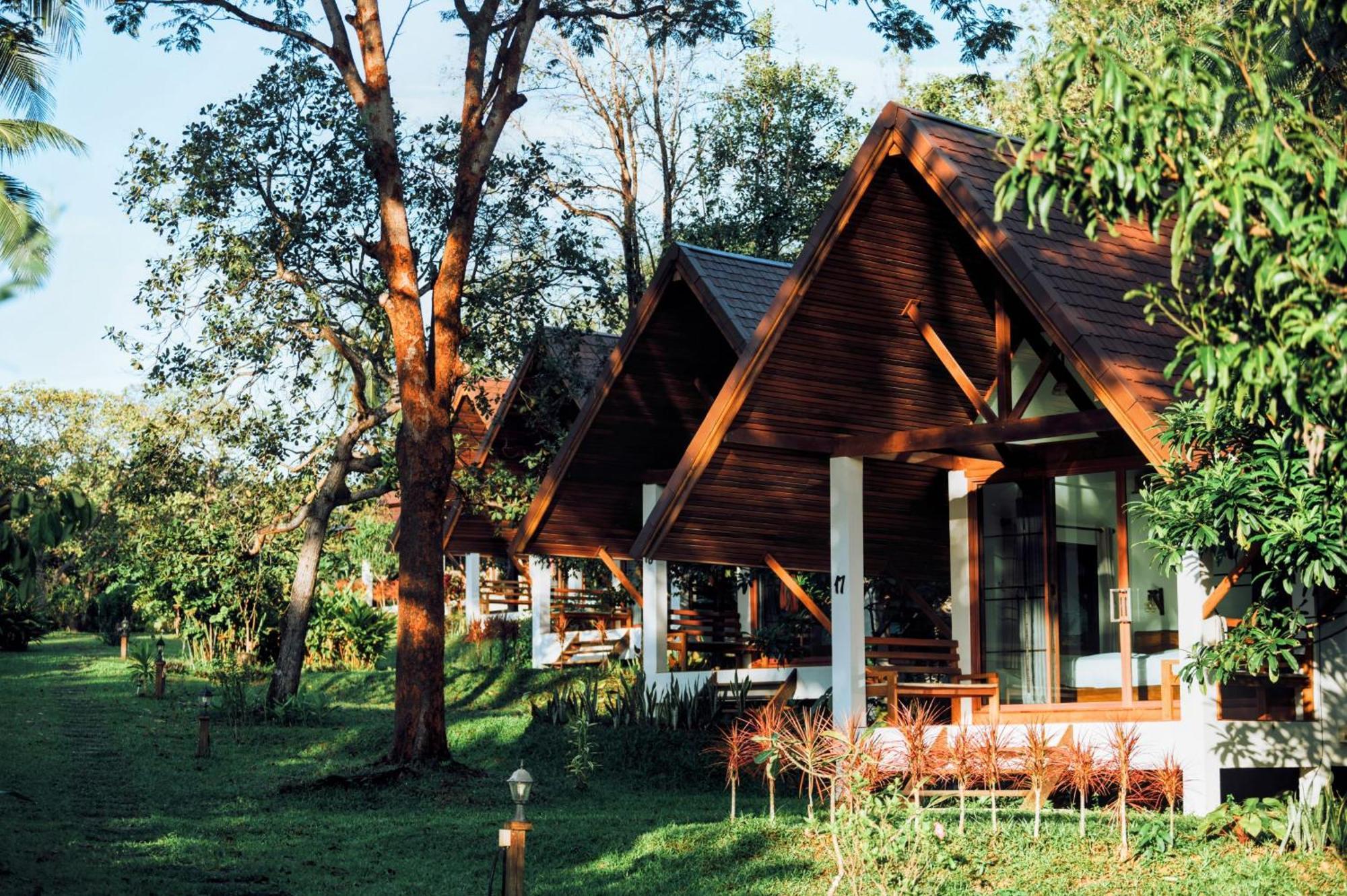 Phayamas Private Beach Resort And Island Brew - Adults Only Koh Phayam Ruang foto